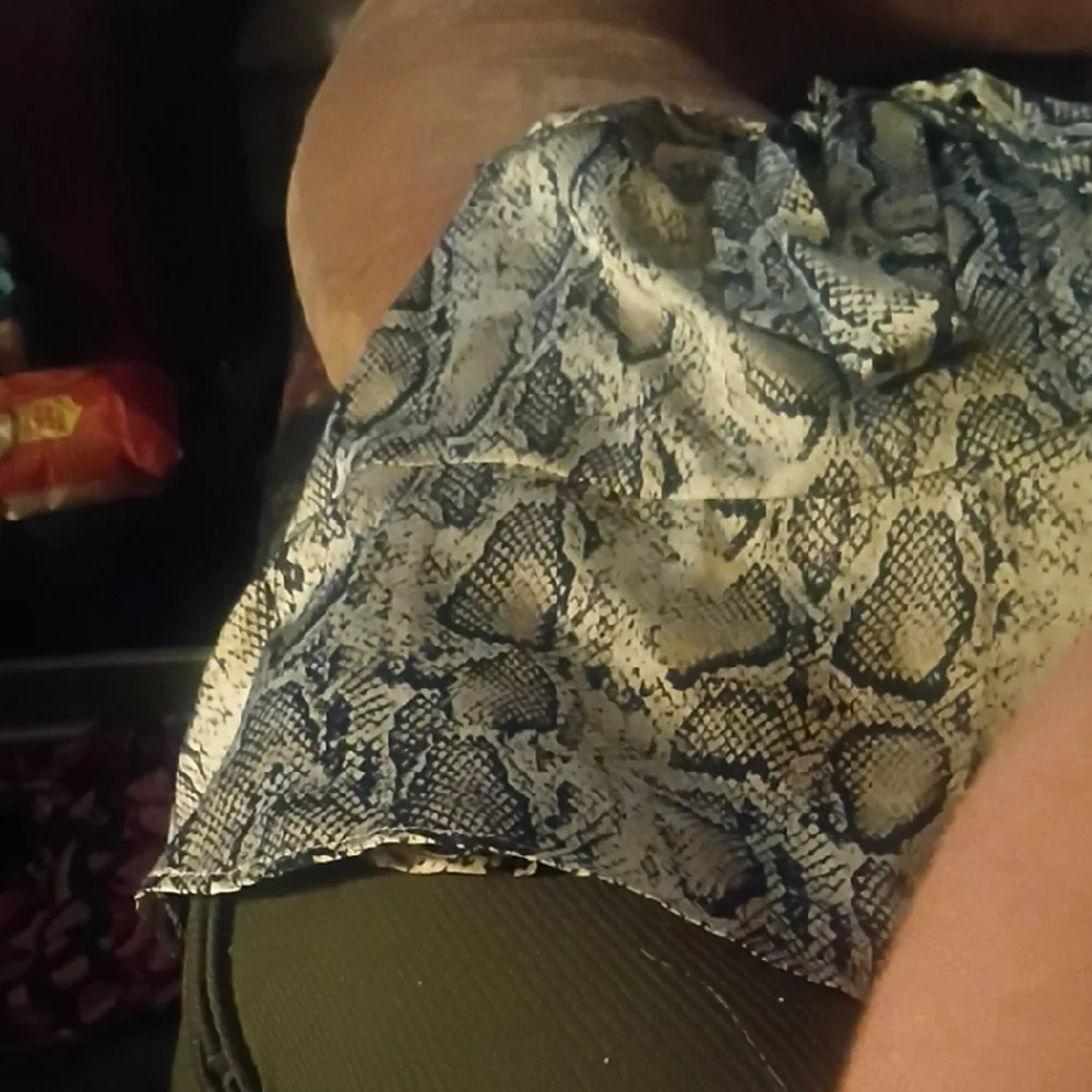 Promesa Black, Brown, and Cream Reptile Habitat skirt